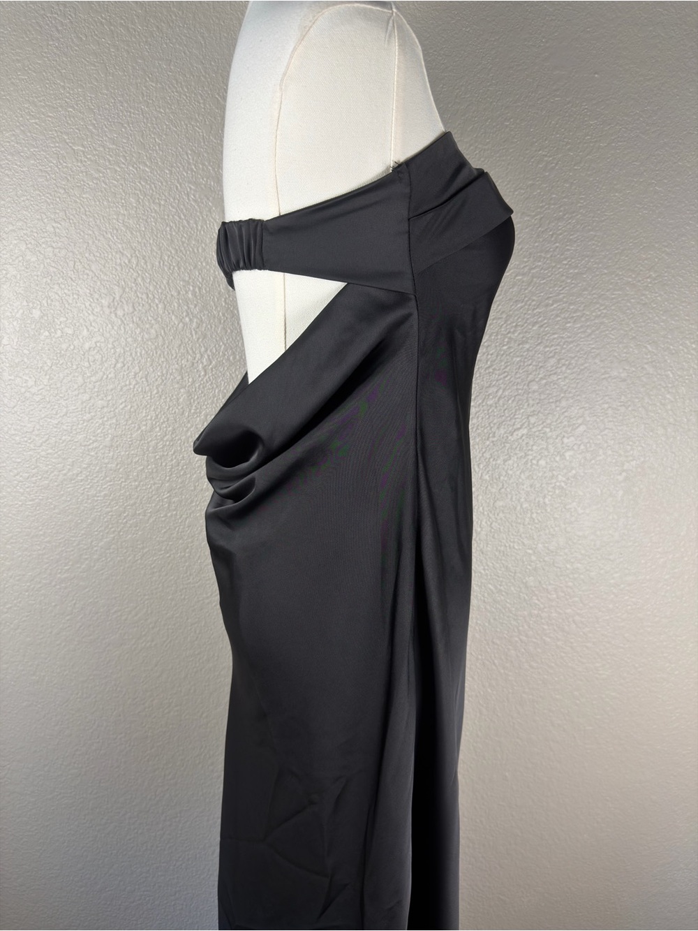 NWOT Black Strapless Satin Column Maxi Dress Black, Medium - Picture 5 of 10
